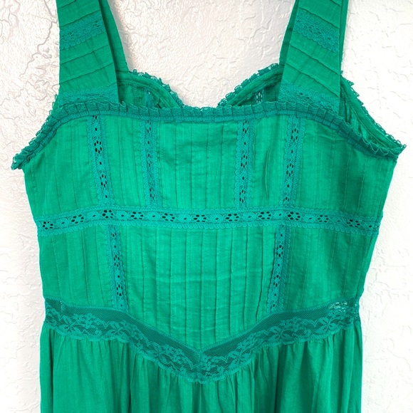 👗RARE👗Free People Emerald Lace Eyelet Dress - Picture 7 of 10